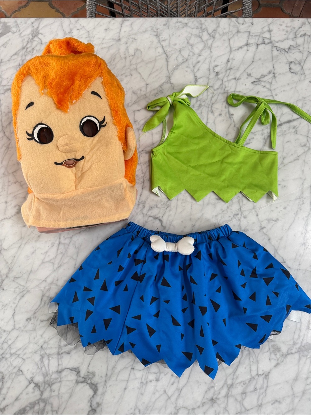 Pebbles Flinstone Costume Sz 4/5 Y 1990’s Plush Mask